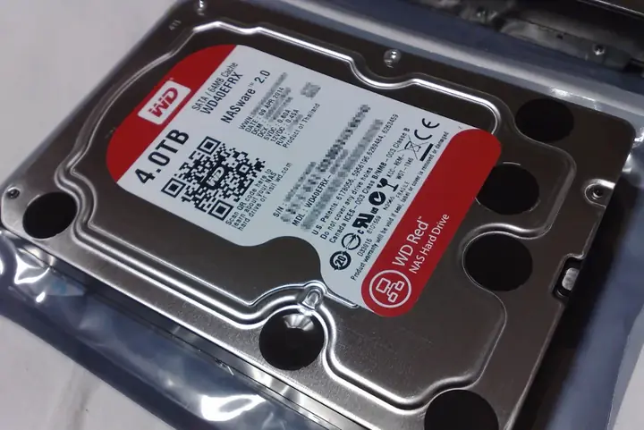 Disque dur Western Digital Red de 3,5 pouces, conçu pour les serveurs de stockage en réseau domestiques